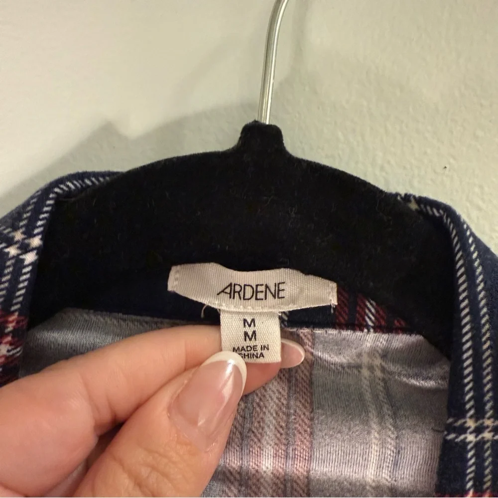 Ardene - Blue and Red Plaid Flannel Shirt - Size M - Picture 3 of 6